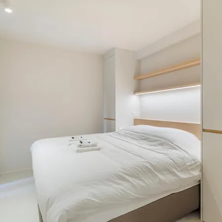 Luxueus En Op 1 Min Het Коксейде