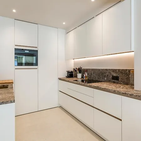 Luxueus En Op 1 Min Het *